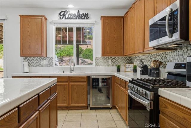 38457 Anset, Palmdale, CA 93551