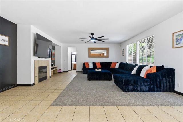 38457 Anset, Palmdale, CA 93551