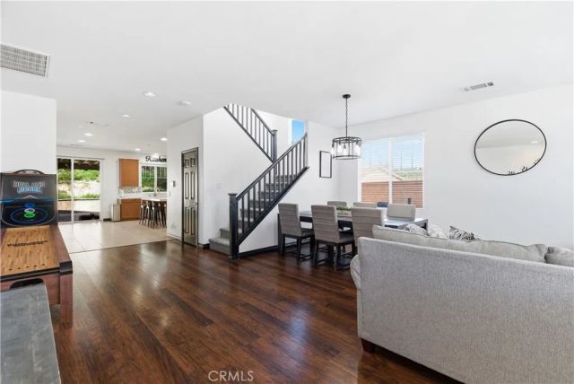 38457 Anset, Palmdale, CA 93551