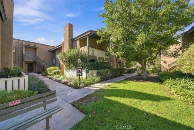 751 Birchpark Circle 201, Thousand Oaks, CA 91360