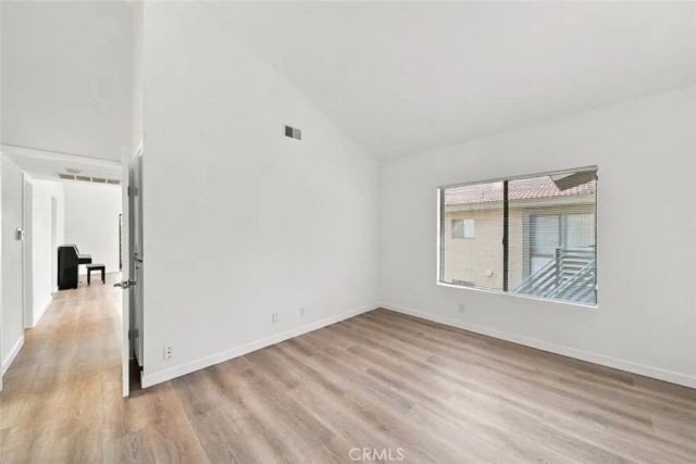 751 Birchpark Circle 201, Thousand Oaks, CA 91360