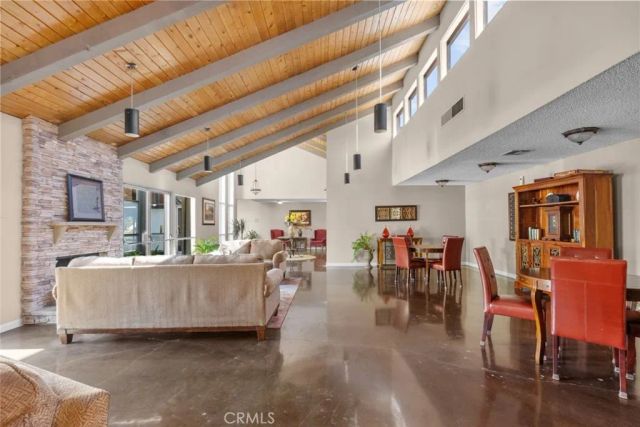751 Birchpark Circle 201, Thousand Oaks, CA 91360
