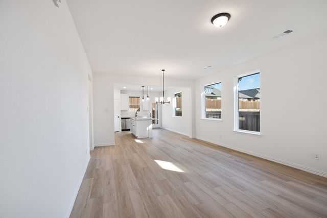 192 Pintail Lane, Rhome, TX 76078