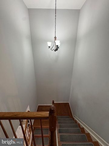 3231 PURPLE LEAF LN, Laurel, MD 20724