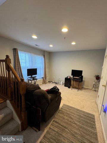 3231 PURPLE LEAF LN, Laurel, MD 20724