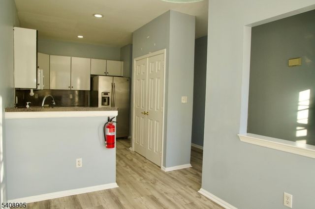 52 Gordon Cir, Parsippany-troy Hills Twp., NJ 07054