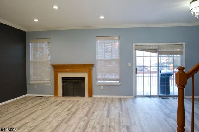 52 Gordon Cir, Parsippany-troy Hills Twp., NJ 07054