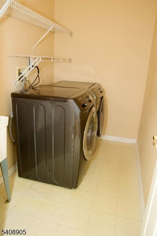 52 Gordon Cir, Parsippany-troy Hills Twp., NJ 07054