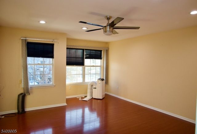 52 Gordon Cir, Parsippany-troy Hills Twp., NJ 07054