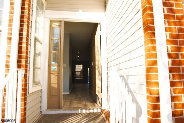 52 Gordon Cir, Parsippany-troy Hills Twp., NJ 07054