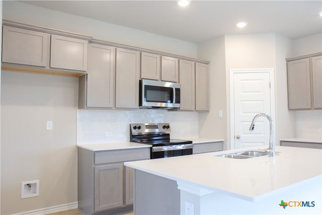 1843 E French Avenue, Temple, TX 76501