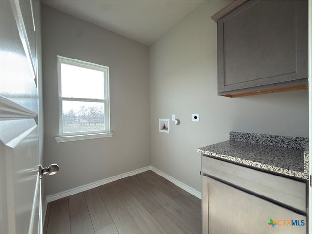 1843 E French Avenue, Temple, TX 76501