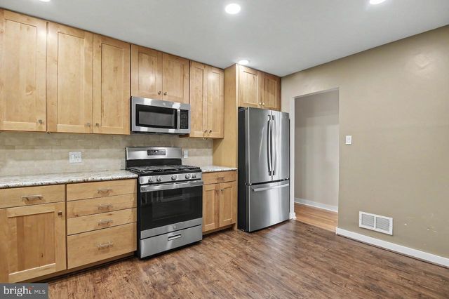 105 MACARTHUR DR, Wilmington, DE 19804
