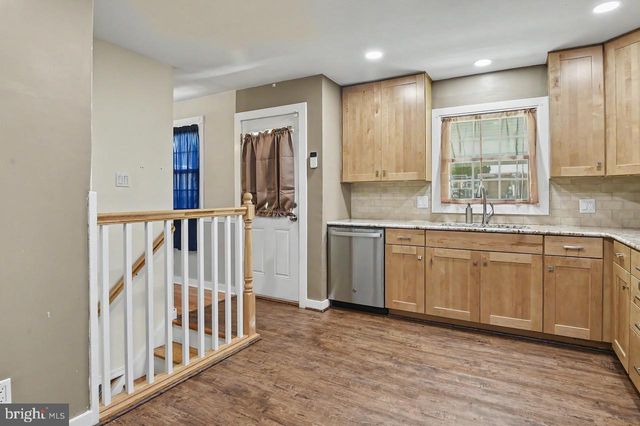 105 MACARTHUR DR, Wilmington, DE 19804