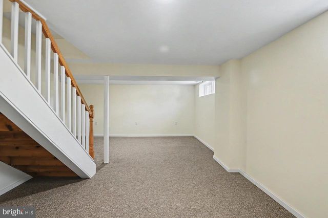 105 MACARTHUR DR, Wilmington, DE 19804