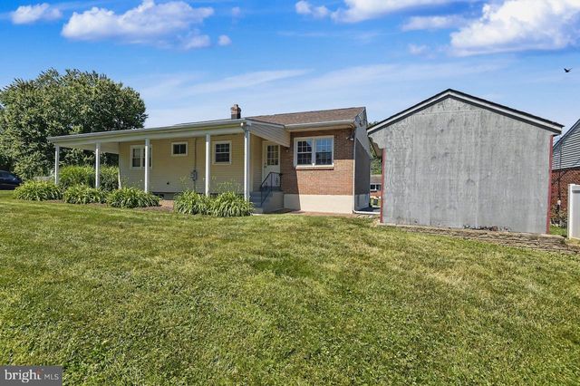 105 MACARTHUR DR, Wilmington, DE 19804