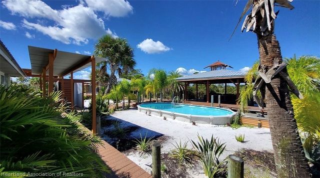 801 Jersey Street NE, Lake Placid, FL 33852