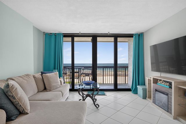 510 N Ocean Boulevard R-34, Pompano Beach, FL 33062