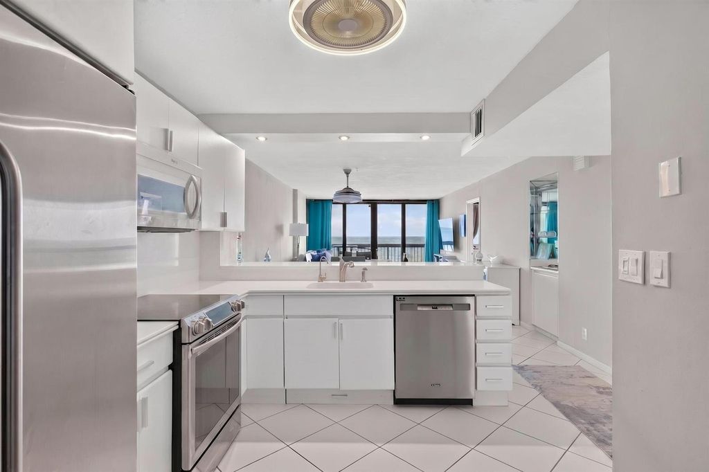 510 N Ocean Boulevard R-34, Pompano Beach, FL 33062