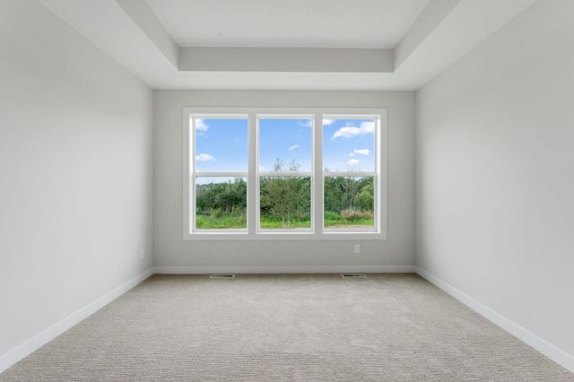 1564 Creekwood, New Richmond, WI 54017