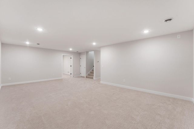 1564 Creekwood, New Richmond, WI 54017