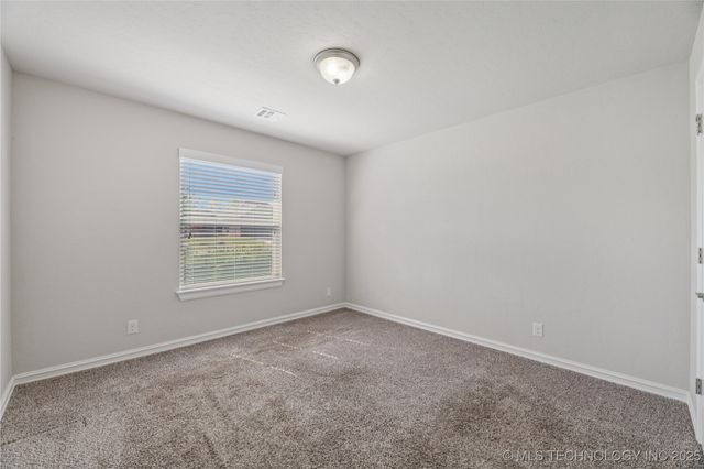 6261 E 146th Street S, Bixby, OK 74008