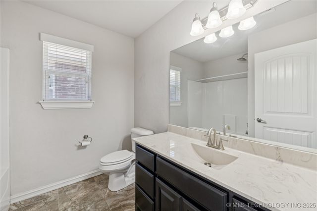 6261 E 146th Street S, Bixby, OK 74008