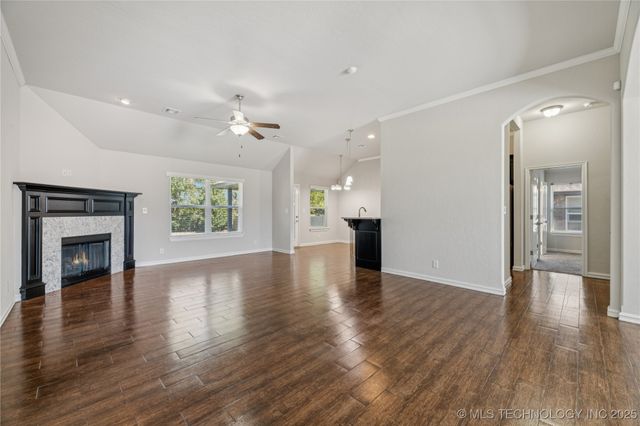 6261 E 146th Street S, Bixby, OK 74008