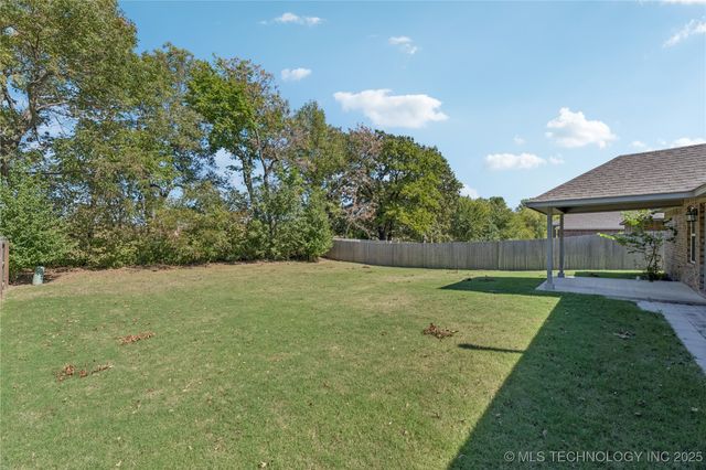 6261 E 146th Street S, Bixby, OK 74008