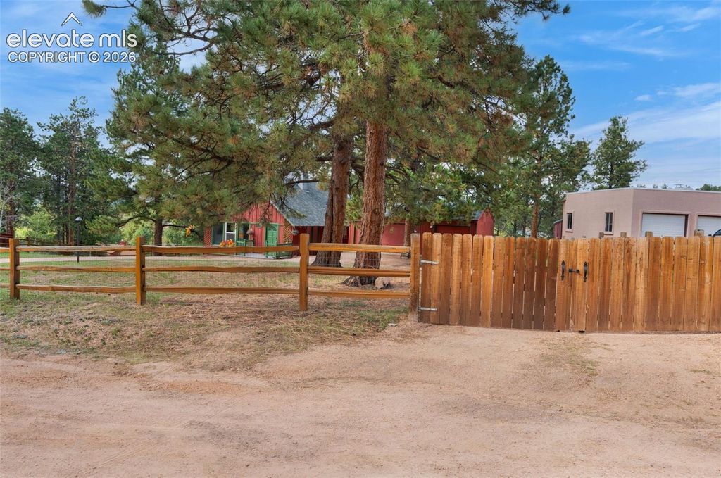 1850 Navajo Trail, Woodland Park, CO 80863 — photo 5