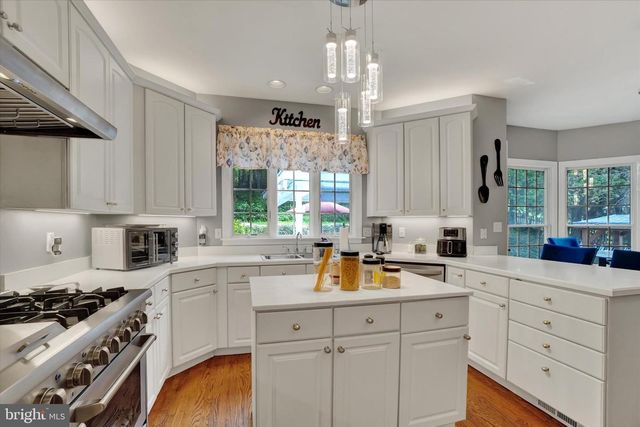 3165 REXWOOD DR, Glen Rock, PA 17327