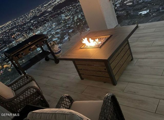 65 SIERRA CREST Drive, El Paso, TX 79902