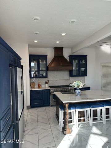 65 SIERRA CREST Drive, El Paso, TX 79902