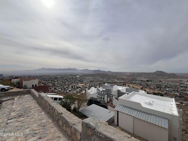 65 SIERRA CREST Drive, El Paso, TX 79902