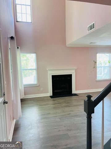 563 CRESTRIDGE Court, Stone Mountain, GA 30083