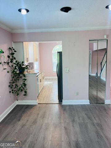 563 CRESTRIDGE Court, Stone Mountain, GA 30083