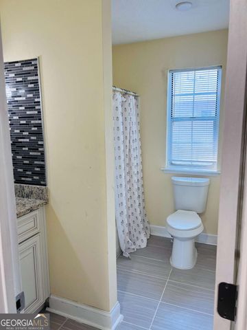 563 CRESTRIDGE Court, Stone Mountain, GA 30083