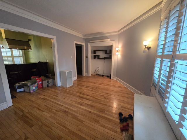 548 W Brompton Avenue 1E, Chicago, IL 60657