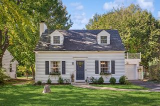 342 Richmond Lane, Lakewood, IL 60014