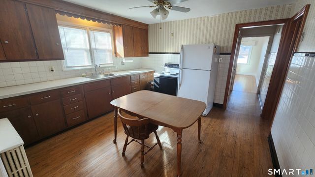 178 North Bishop Avenue, Bridgeport, CT 06610
