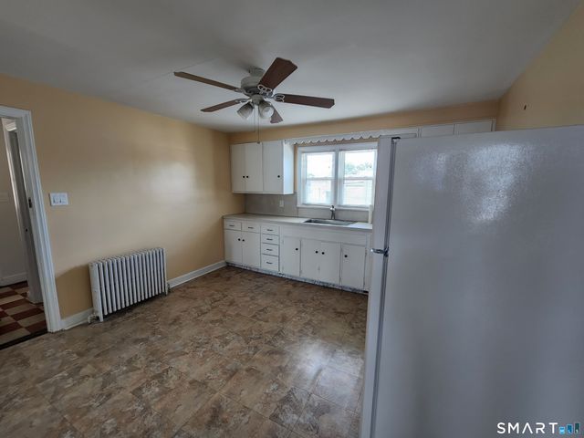 178 North Bishop Avenue, Bridgeport, CT 06610