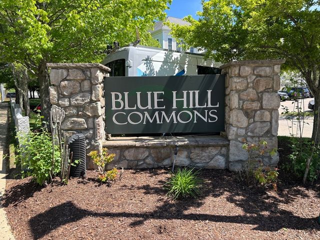 2303 Davenport Avenue 2303, Canton, MA 02021