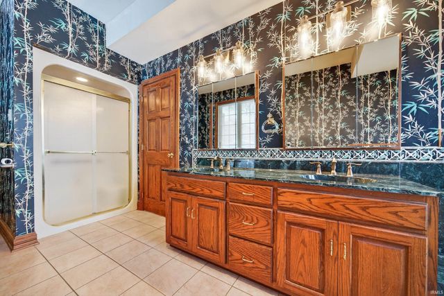 1400 KIRK Row, Kokomo, IN 46902