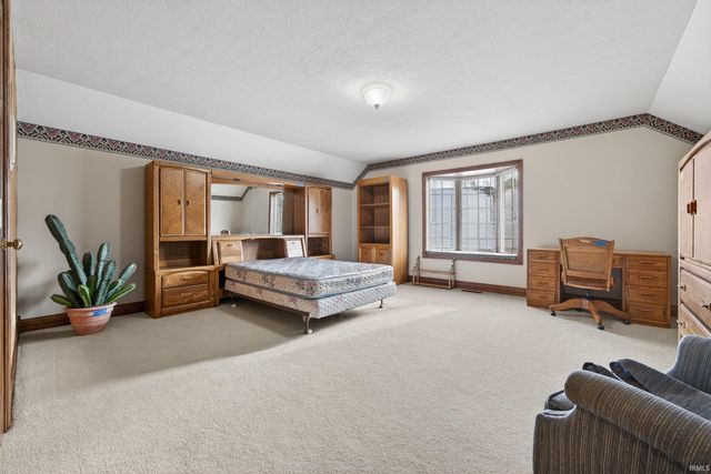 1400 KIRK Row, Kokomo, IN 46902