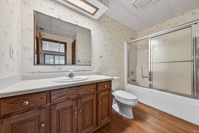 1400 KIRK Row, Kokomo, IN 46902