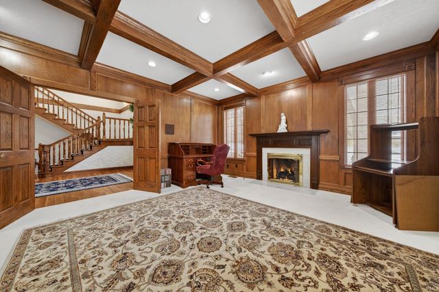 1400 KIRK Row, Kokomo, IN 46902