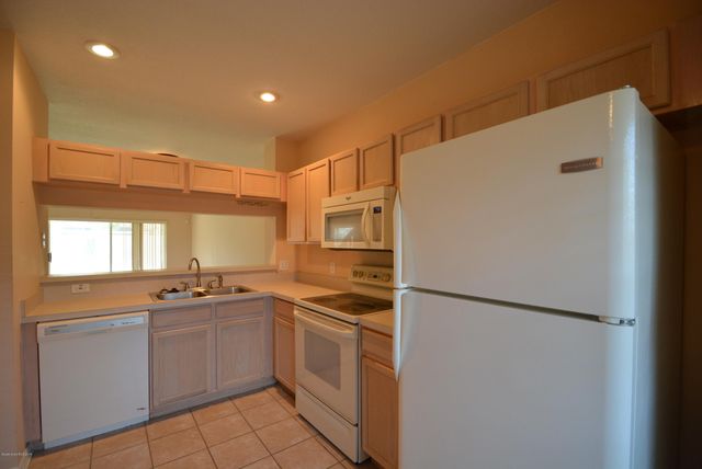 531 Steeplechase Lane, Melbourne, FL 32940