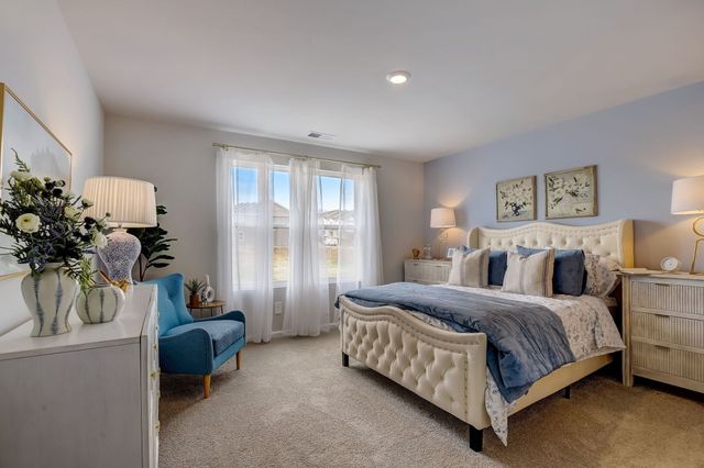 2270 Harlequin Point, Lebanon, TN 37090