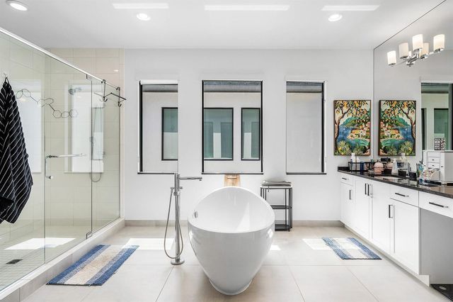 8381 Fishers Island Way, Boca Raton, FL 33434
