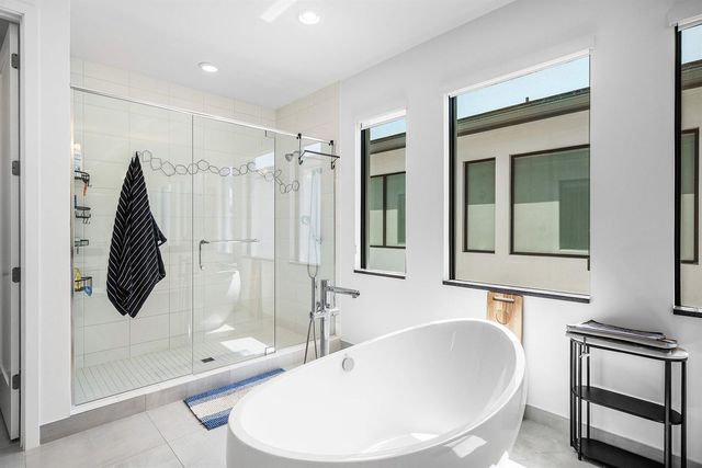 8381 Fishers Island Way, Boca Raton, FL 33434